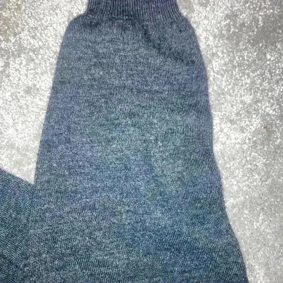 Ashworth 100% Merino Wool Gray Argyle Sweater size L. Pristine - Picture 3 of 6